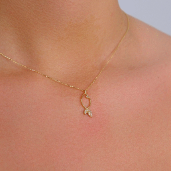 14 Ayar Altın Taşlı Balık Kolye 133