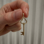 14 Ayar Altın Sade Anahtar Kolye Ucu 184
