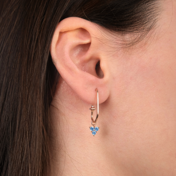 14 Ayar Altın Mavi Taşlı Sallantılı Küpe 16