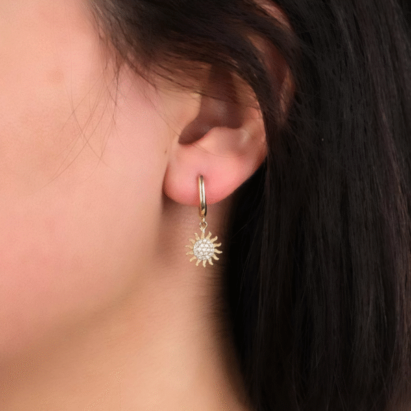 14 Ayar Altın Güneş Sallantılı Küpe 232