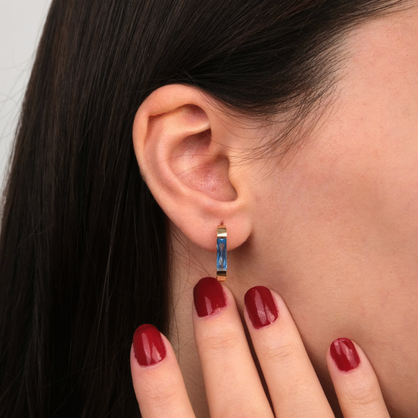 14 Ayar Altın Mavi Taşlı Küpe 152