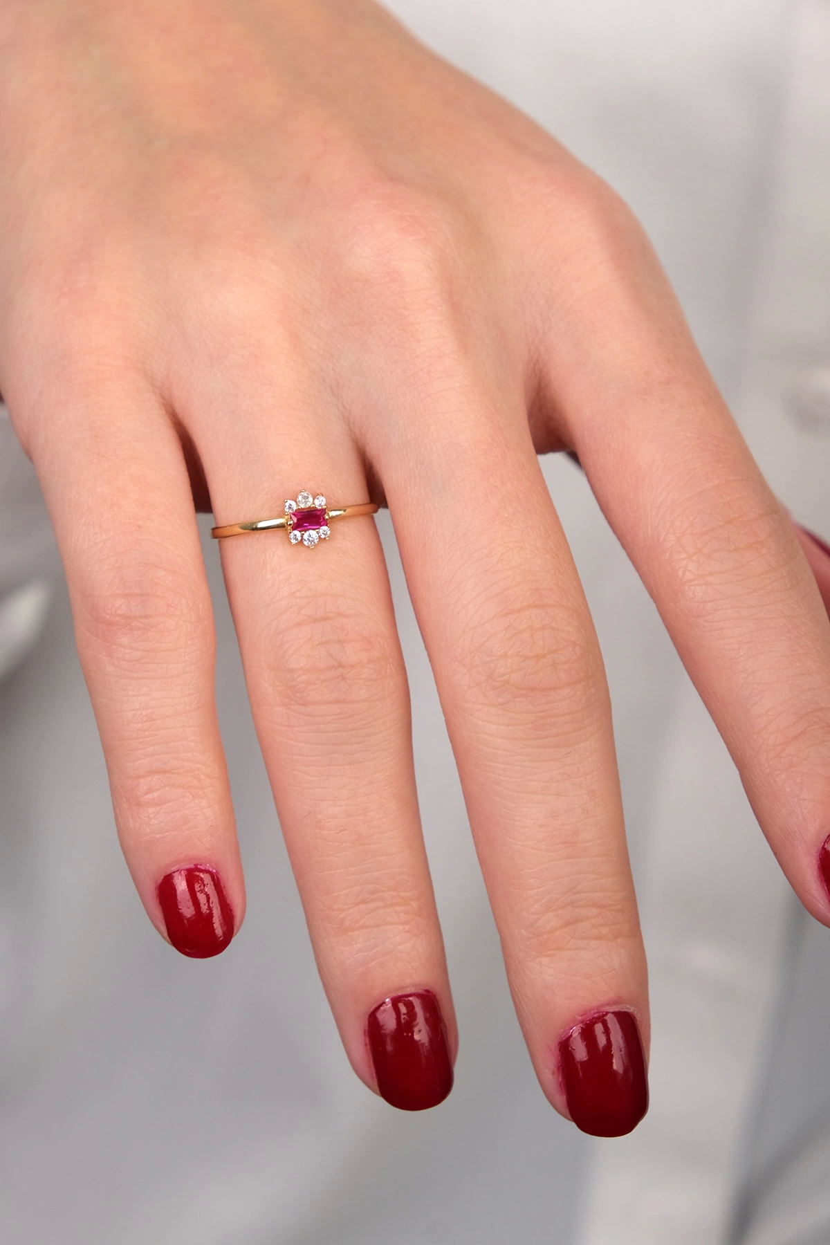 14-k-altin-yuzuk-108-gram-37528024.png 14 Ayar Altın Pembe Taşlı Yüzük 112 - Görsel 1