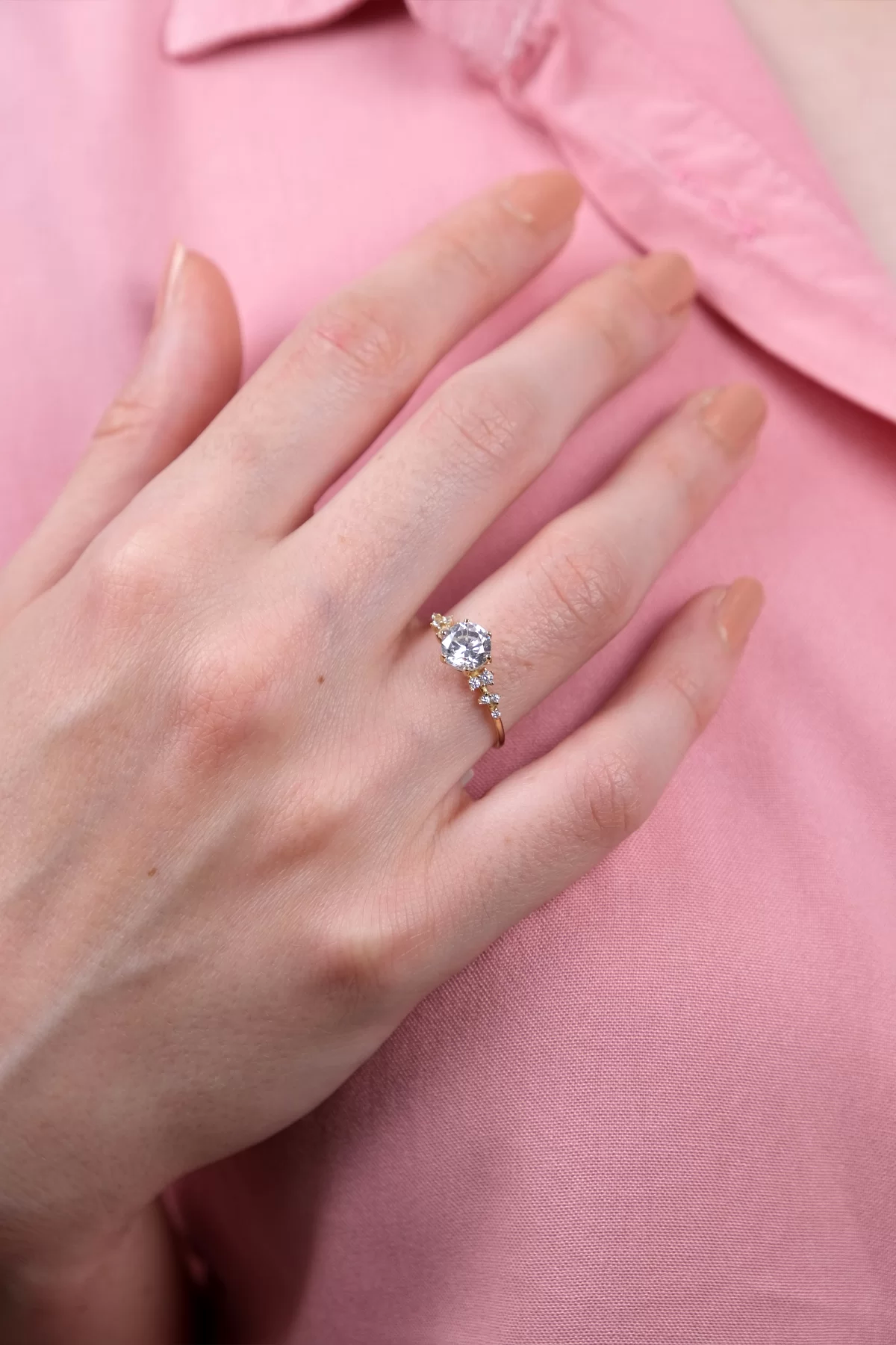 14-k-altin-yuzuk-154-gram-270321.png 14 Ayar Sarı Altın Tektaş Yüzük 4 - Görsel 1