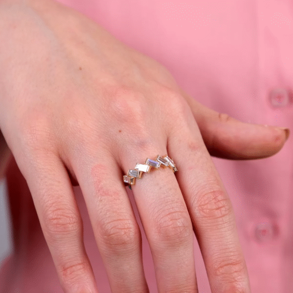 14 Ayar Altın Baget Zikzak Yüzük 122