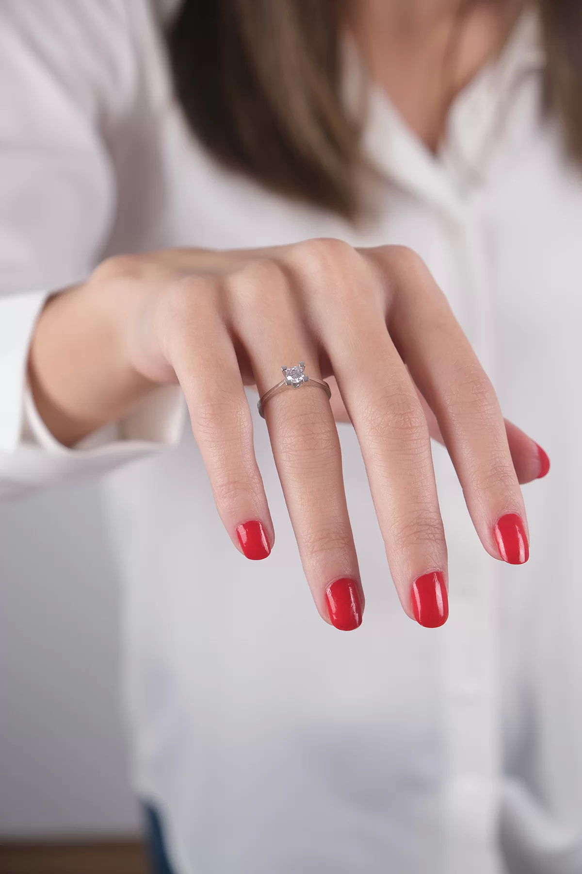 14-k-altin-yuzuk-226-gram-62991987.png 14 Ayar Altın Tektaş Yüzük 37 - Görsel 1