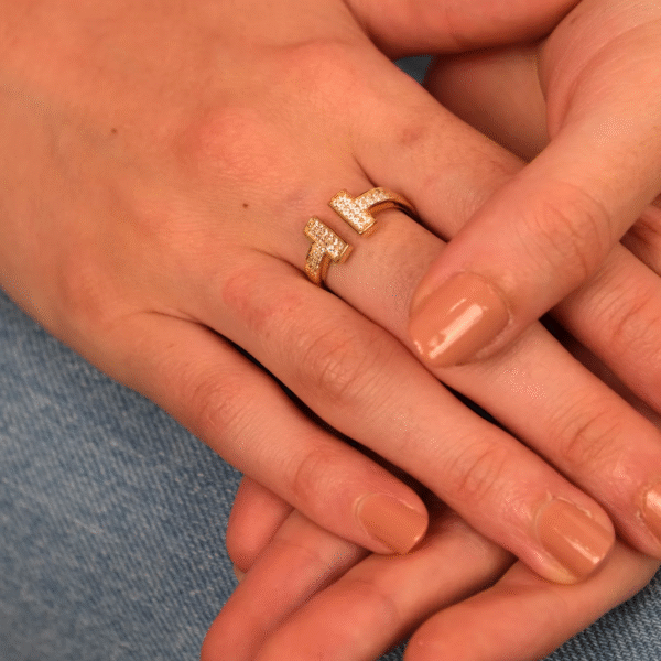 14 Ayar Altın Taşlı T Yüzük 97