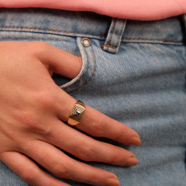 14 Ayar Altın Mor Taşlı Şovalye Yüzük 96