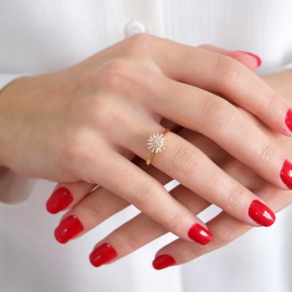 14 Ayar Altın Taşlı Güneş Yüzük 215