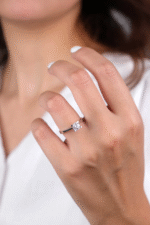 14 Ayar Beyaz Altın Tektaş Yüzük 171