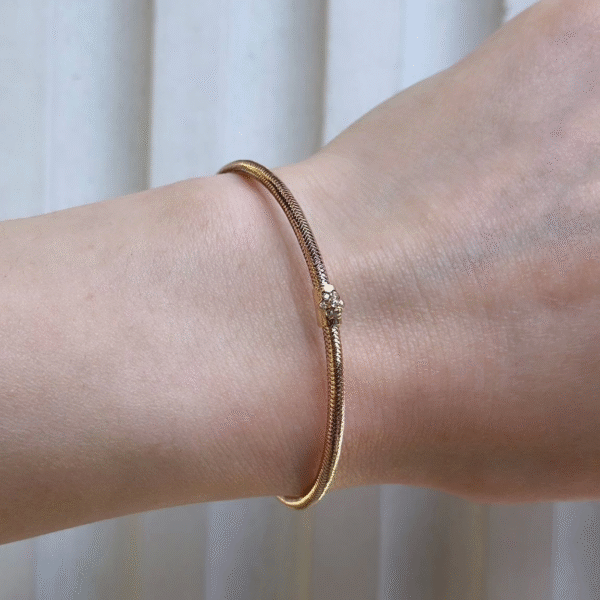 14 Ayar Rose Çiçek Desenli Elastik Bileklik 973