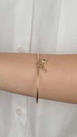 14 Ayar Altın Sade Kalpli Anahtar Figürlü Kelepçe