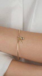 14 Ayar Altın Sade Kalpli Anahtar Figürlü Kelepçe - Görsel 3