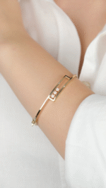 14 Ayar Altın Çiçekli Taş Detaylı Kelepçe 135