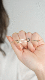 14 Ayar Altın Çiçekli Taş Detaylı Kelepçe 135 - Görsel 2