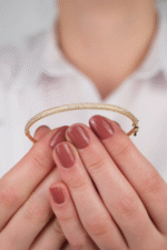 14 Ayar Altın Taşlı Düz Kelepçe 99