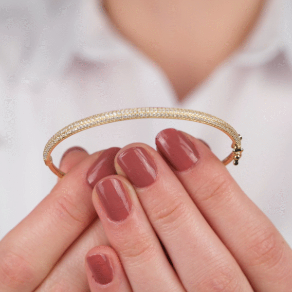 14 Ayar Altın Taşlı Düz Kelepçe 99