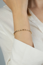 14 Ayar Altın Desenli Kelepçe 56 - Görsel 3