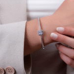 14 Ayar Beyaz Altın Baget Taşlı Kelepçe 32