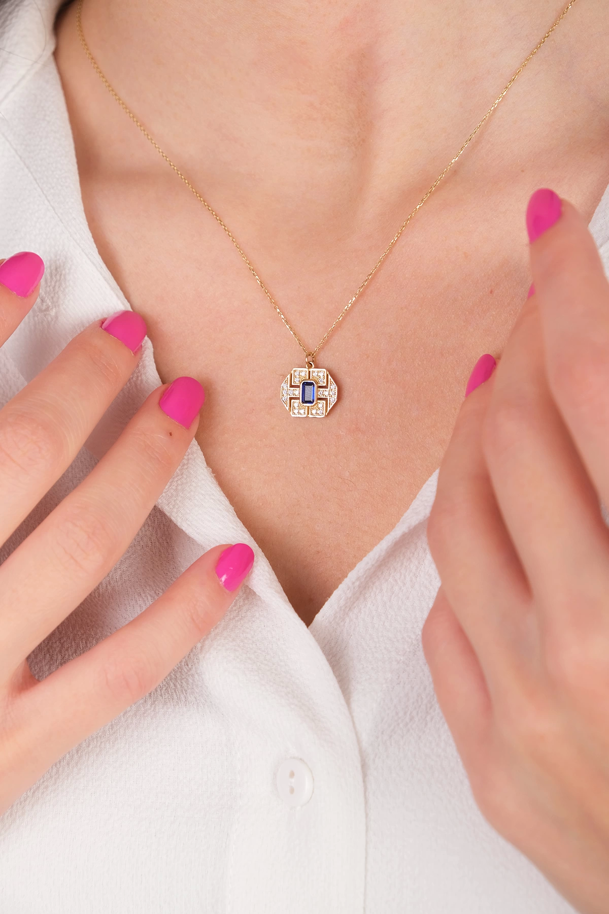 14-k-altin-kolye-253-gram-98454656.png 14 Ayar Altın Mavi Taşlı Yılan Göz Kolye 10 - Görsel 1