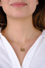 14 Ayar Altın M Kalemli Harf Kolye Ucu 110 - Görsel 3