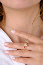 14 Ayar Altın Kırmızı Desenli Çiçekli Kolye Ucu 371 - Görsel 3