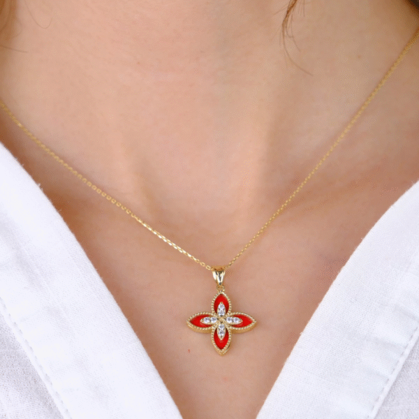 14 Ayar Altın Kırmızı Desenli Çiçekli Kolye Ucu 371