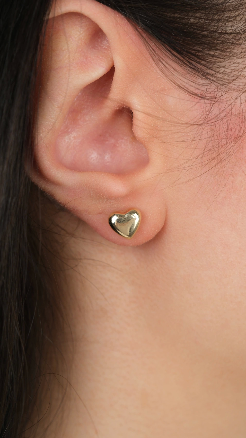 14-k-altin-kupe-128-gram-45019668-sw1012sh1800.png 14 Ayar Altın Kalpli Vidalı Küpe 1027 - Görsel 1