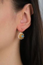 14 Ayar Altın Güllü Mavi Boncuklu Küpe 1049 - Görsel 2