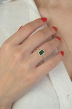 14 Ayar Altın Yeşil Taşlı Set 51 - Görsel 3