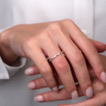 14 Ayar Altın Sıra Taşlı Yüzük 409