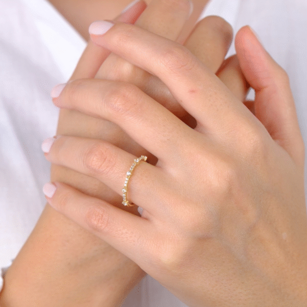 14 Ayar Altın Taşlı Minimal Yüzük 778