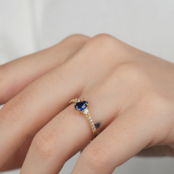 14 Ayar Altın Mavi Damla Taşlı Yüzük 881