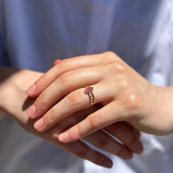 14 Ayar Altın Pembe Taşlı Oval Vintage Yüzük 911