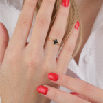 14 Ayar Altın Siyah Yonca Yüzük 687