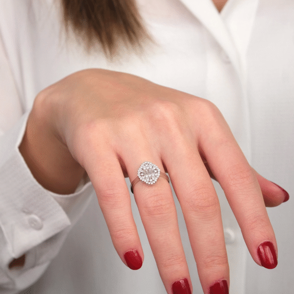 14 Ayar Beyaz Altın Dörtgen Baget Yüzük 342