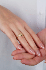 14 Ayar Altın Taşlı Sarılan Yüzük 585 - Görsel 3