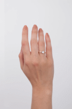 14 Ayar Sarı Altın Kalp Tektaş Yüzük 18 - Görsel 3