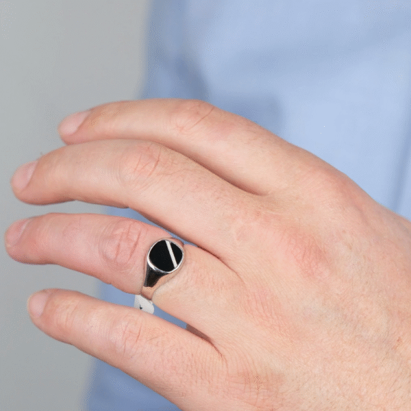 14 Ayar Altın Siyah Taşlı Erkek Yüzüğü 692