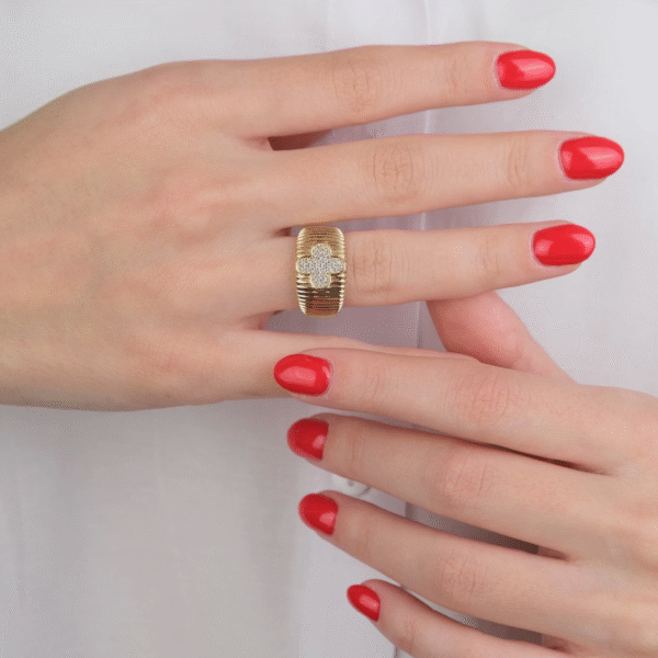 14 Ayar Altın Yonca Yüzük 628