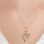 14 Ayar Altın İçi Boş Yoncalı Kolye Ucu 493