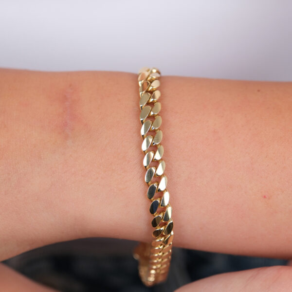 14 Ayar Altın Taşlı Gurmet Zincir 829