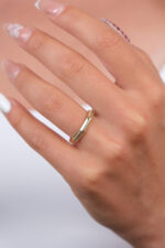 14 Ayar Altın Köşeli Taşlı Yüzük 938 - Görsel 3