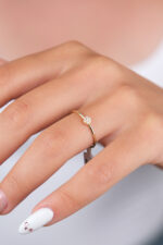 14 Ayar Altın Yuvarlak Küçük Taşlı Yüzük 939 - Görsel 2