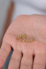 14 Ayar Altın Şekilli Taşlı Küpe 846 - Görsel 5