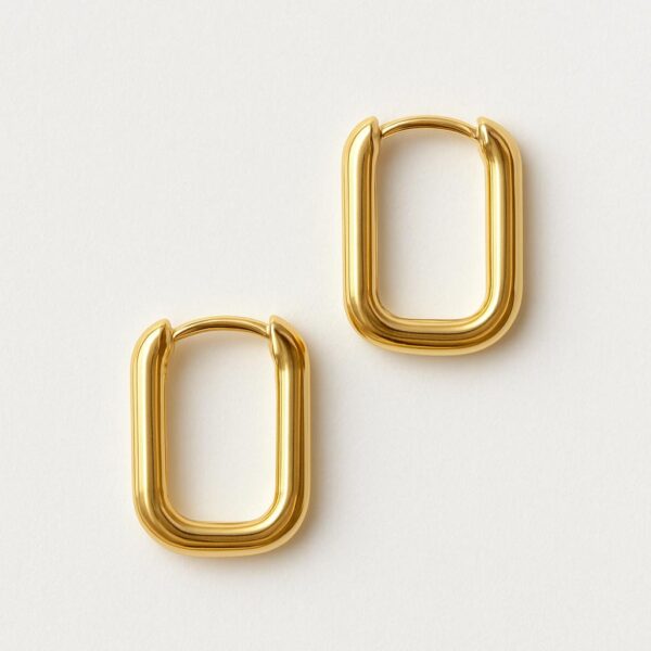 14 Ayar Altın Kare Küpe 1126