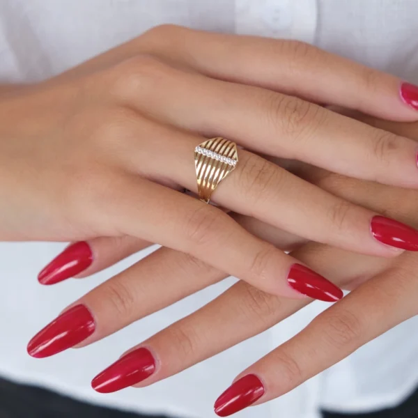 14 Ayar Altın Taşlı Yüzük 496