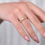 14 Ayar Altın Mini Dorikalı Yüzük 556