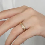 14 Ayar Altın Ortası Sıralı Taşlı Yüzük 518